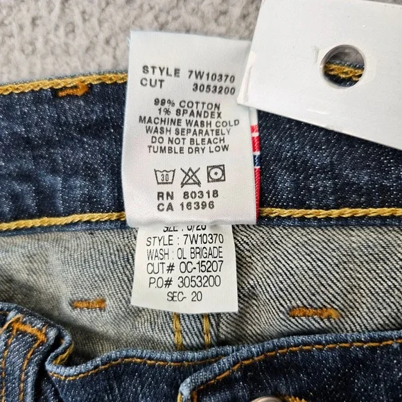 Lucky Brand Women's Jeans Dungarees Gene Montesano Mid-Rise Flare 6/28 - Picture 10 of 10